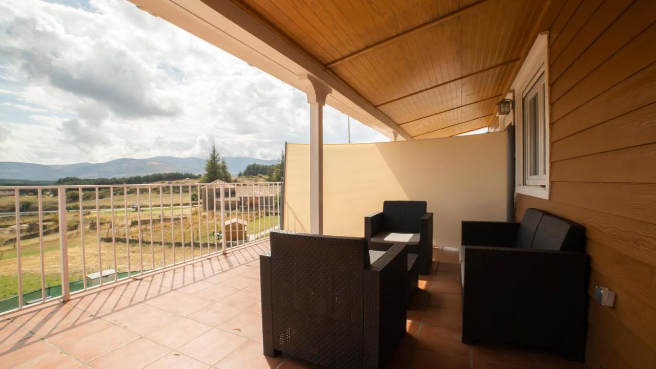 Villa De Gredos Navarredonda de Gredos Eksteriør bilde