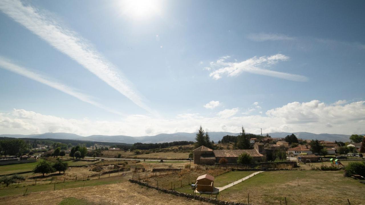 Villa De Gredos Navarredonda de Gredos Eksteriør bilde