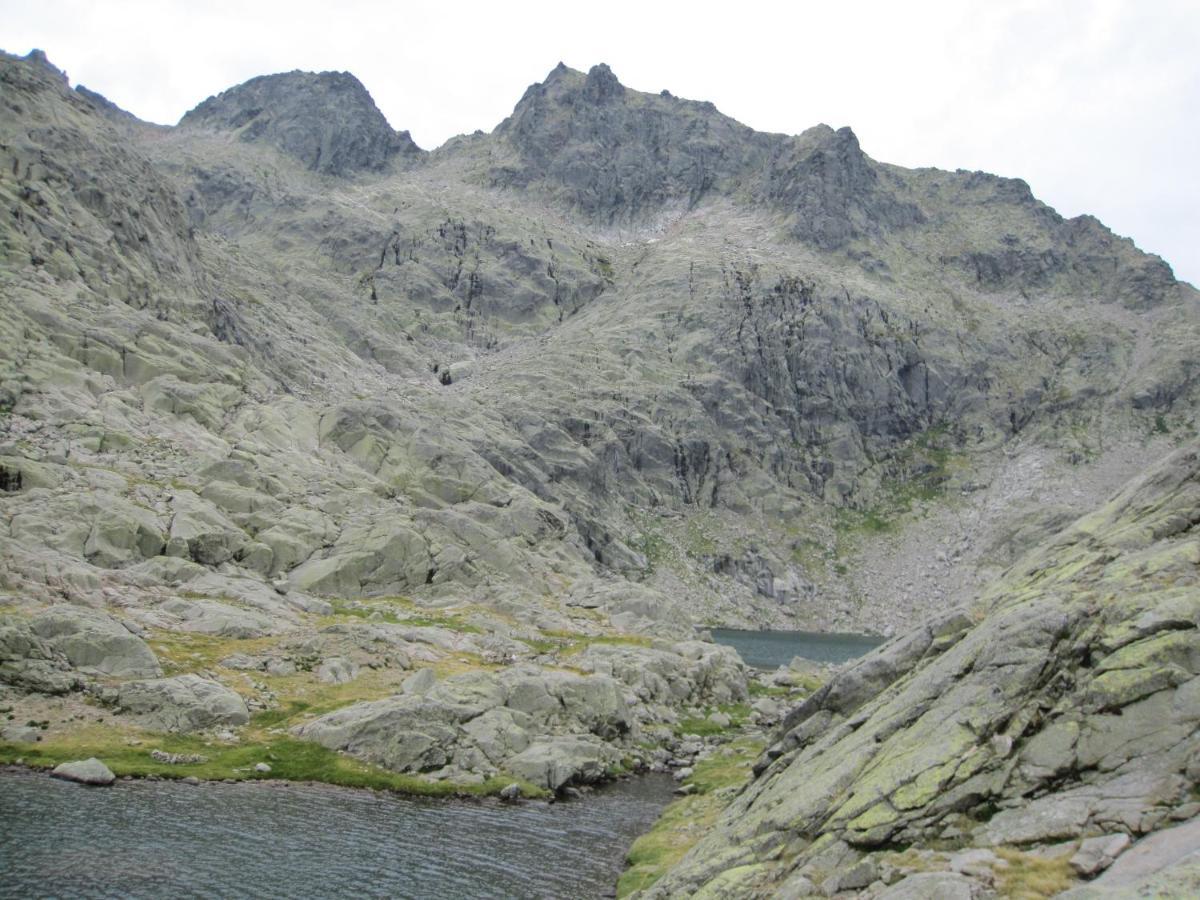 Villa De Gredos Navarredonda de Gredos Eksteriør bilde